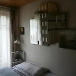 Landhaus Am Hugel מלון דירות *