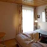 מלון דירות Landhaus Am Hugel *
