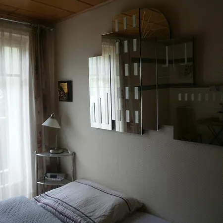 Am Huegel Lägenhetshotell 3*